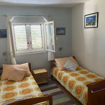 Franjica Apartment *